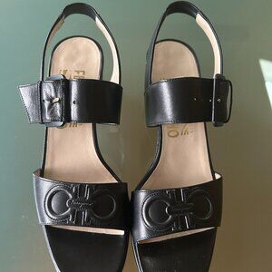 Salvatore Ferragamo Daring Nero Nappy Calf Sandals - Size 6AAAA (narrow)